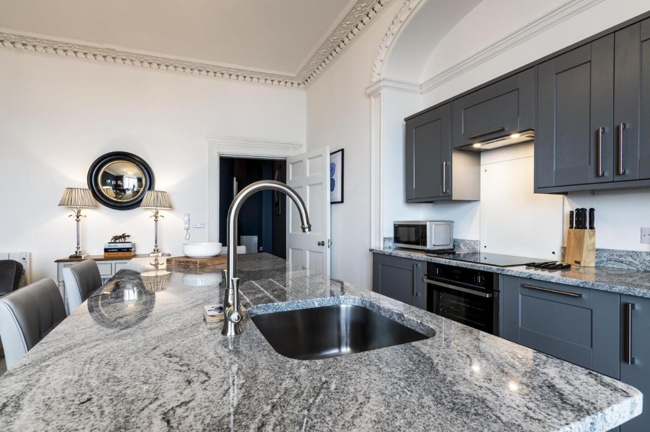Fisherman'S Catch - Two Bedroom Luxury Apartment - Tenby Exterior foto